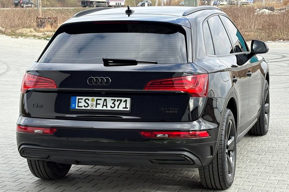 Продам Audi Q5 4X4 BLEСK PAKET LED  2021 года в Львове