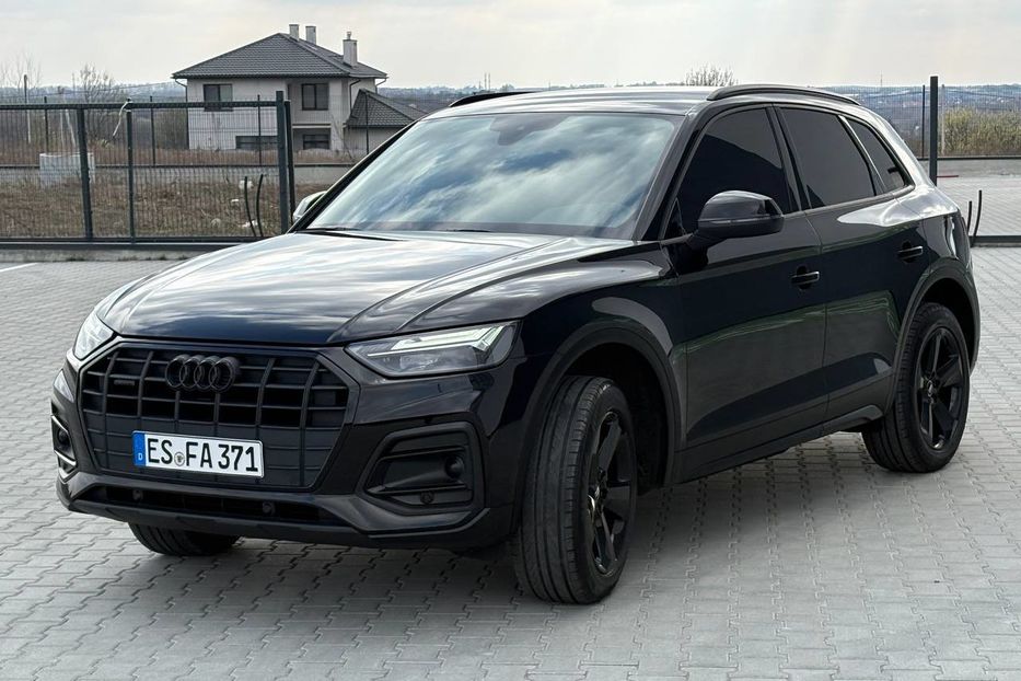 Продам Audi Q5 4X4 BLEСK PAKET LED  2021 года в Львове