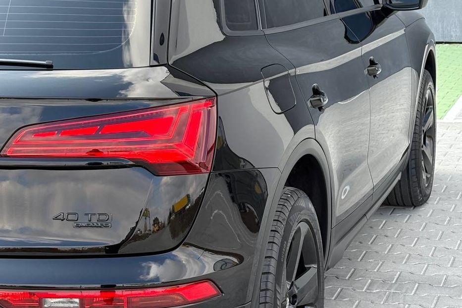 Продам Audi Q5 4X4 BLEСK PAKET LED  2021 года в Львове