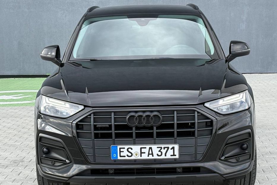 Продам Audi Q5 4X4 BLEСK PAKET LED  2021 года в Львове