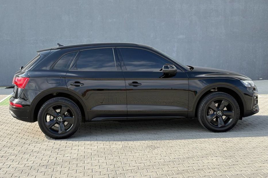 Продам Audi Q5 4X4 BLEСK PAKET LED  2021 года в Львове
