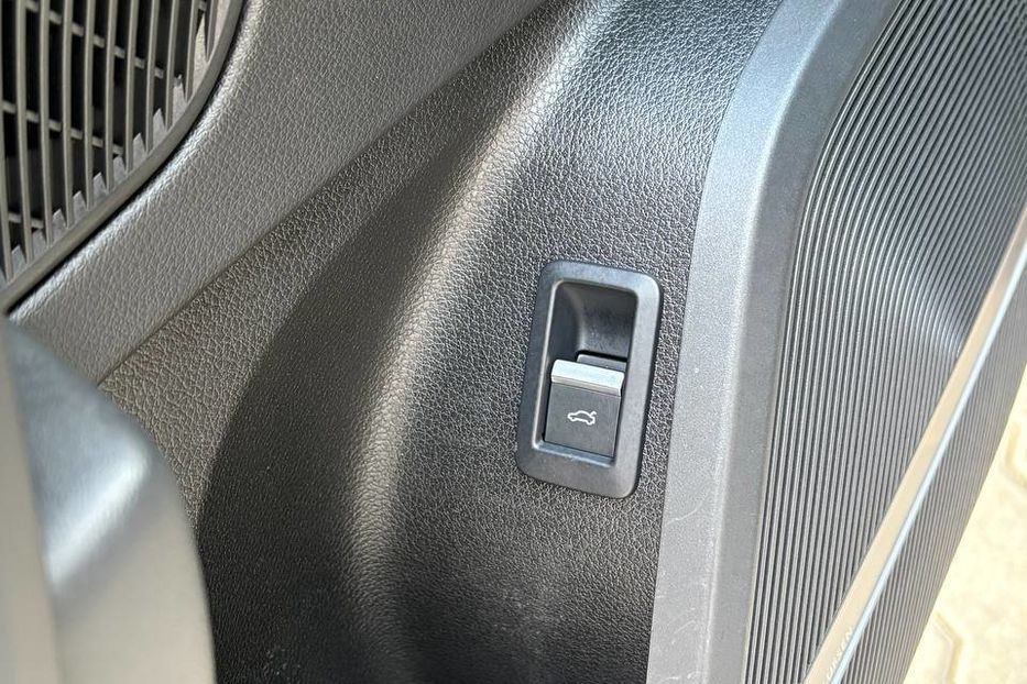 Продам Audi Q5 4X4 BLEСK PAKET LED  2021 года в Львове