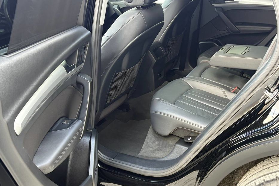 Продам Audi Q5 4X4 BLEСK PAKET LED  2021 года в Львове