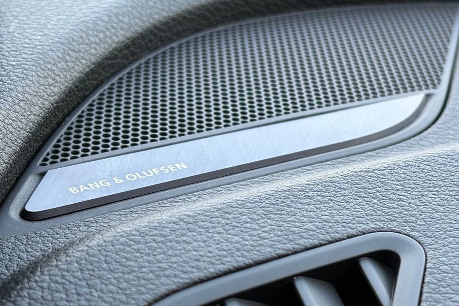 Продам Audi Q5 4X4 BLEСK PAKET LED  2021 года в Львове