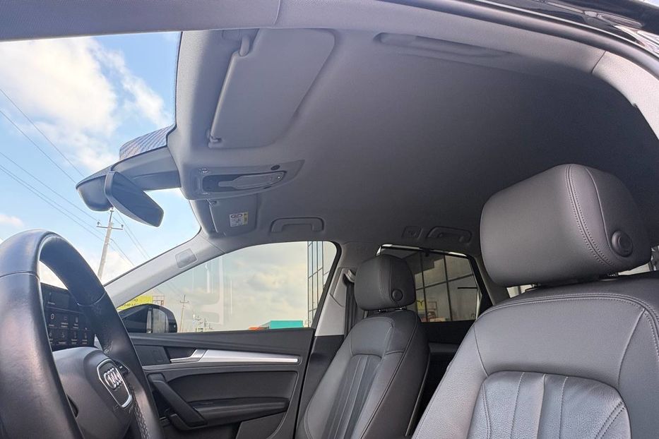 Продам Audi Q5 4X4 BLEСK PAKET LED  2021 года в Львове