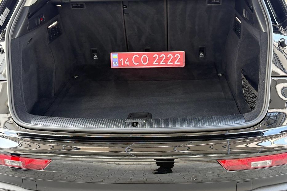 Продам Audi Q5 4X4 BLEСK PAKET LED  2021 года в Львове