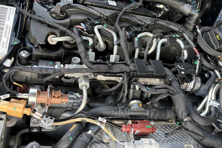 Продам Audi Q5 4X4 BLEСK PAKET LED  2021 года в Львове