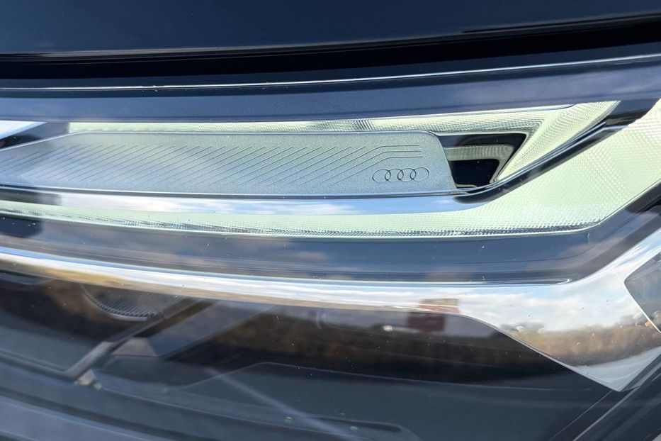 Продам Audi Q5 4X4 BLEСK PAKET LED  2021 года в Львове