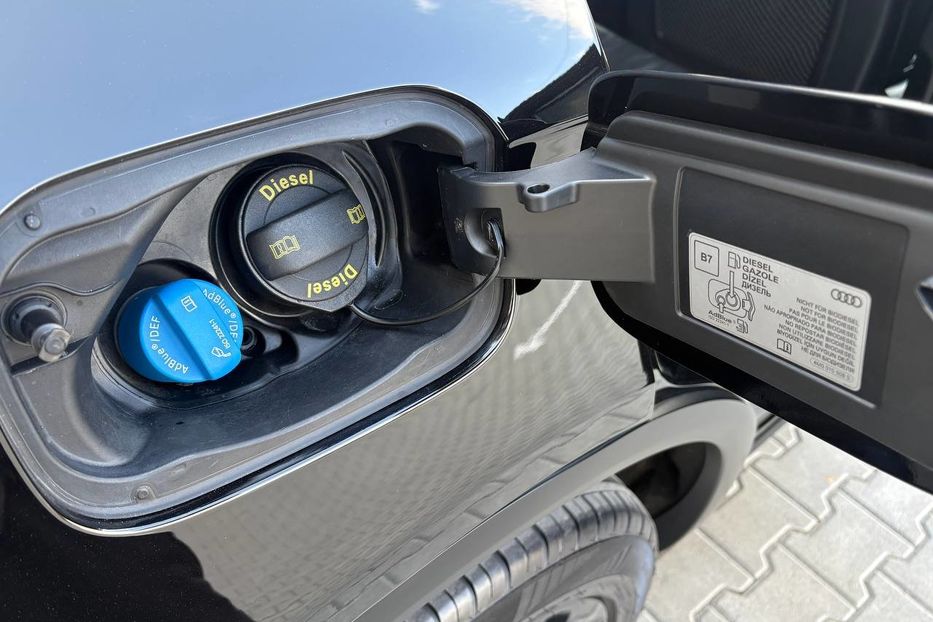 Продам Audi Q5 4X4 BLEСK PAKET LED  2021 года в Львове