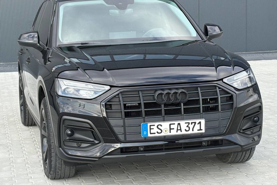 Продам Audi Q5 4X4 BLEСK PAKET LED  2021 года в Львове