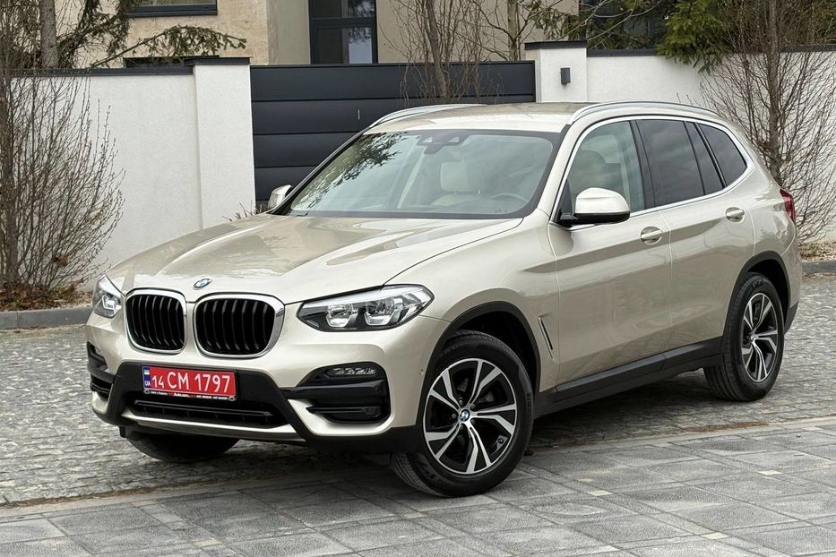 Продам BMW X3 LED 4X4 NE MALOWAN  2020 года в Львове