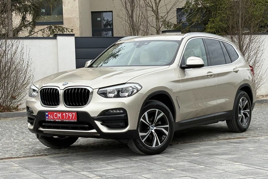Продам BMW X3 LED 4X4 NE MALOWAN  2020 года в Львове