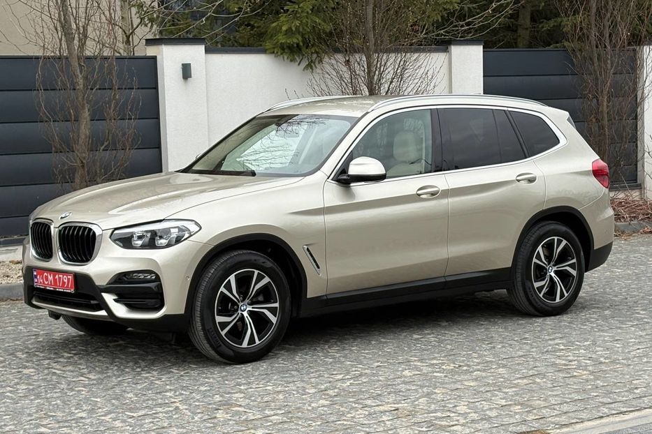 Продам BMW X3 LED 4X4 NE MALOWAN  2020 года в Львове