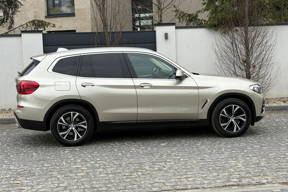 Продам BMW X3 LED 4X4 NE MALOWAN  2020 года в Львове
