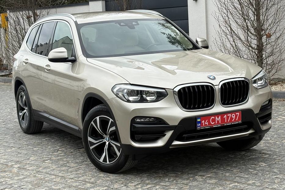 Продам BMW X3 LED 4X4 NE MALOWAN  2020 года в Львове