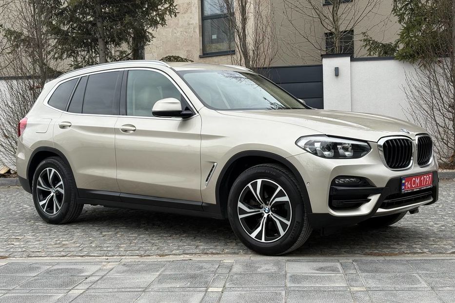 Продам BMW X3 LED 4X4 NE MALOWAN  2020 года в Львове