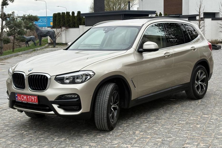 Продам BMW X3 LED 4X4 NE MALOWAN  2020 года в Львове