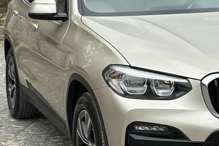 Продам BMW X3 LED 4X4 NE MALOWAN  2020 года в Львове
