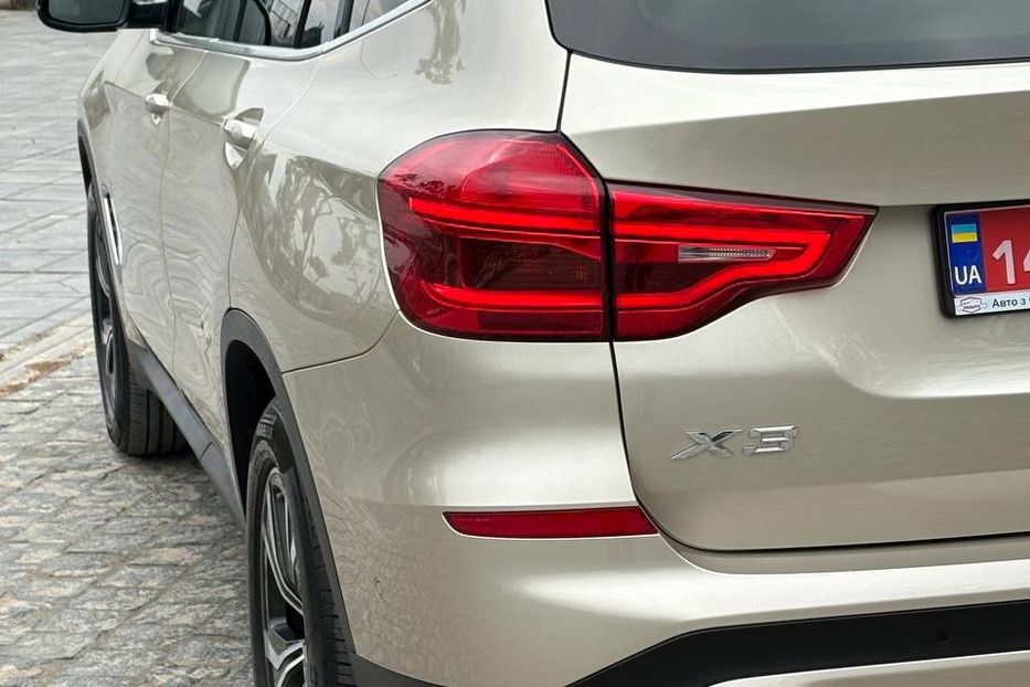 Продам BMW X3 LED 4X4 NE MALOWAN  2020 года в Львове