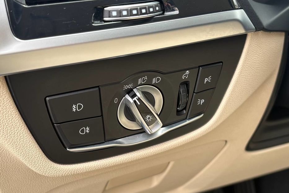 Продам BMW X3 LED 4X4 NE MALOWAN  2020 года в Львове