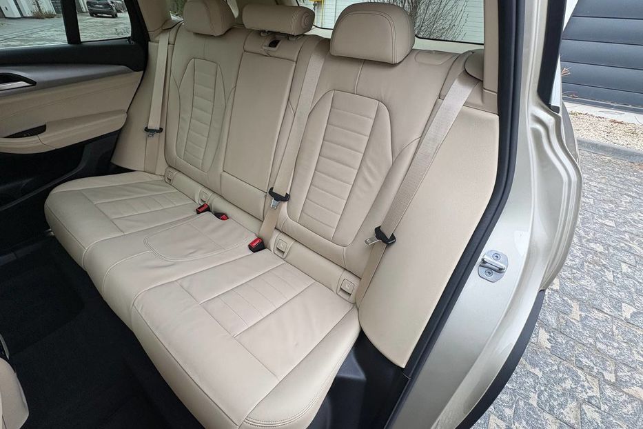 Продам BMW X3 LED 4X4 NE MALOWAN  2020 года в Львове