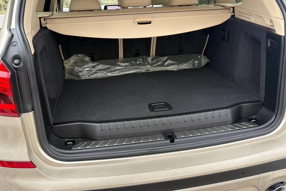 Продам BMW X3 LED 4X4 NE MALOWAN  2020 года в Львове