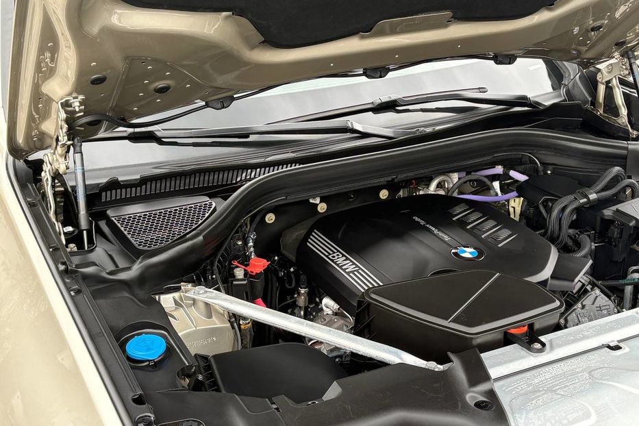 Продам BMW X3 LED 4X4 NE MALOWAN  2020 года в Львове