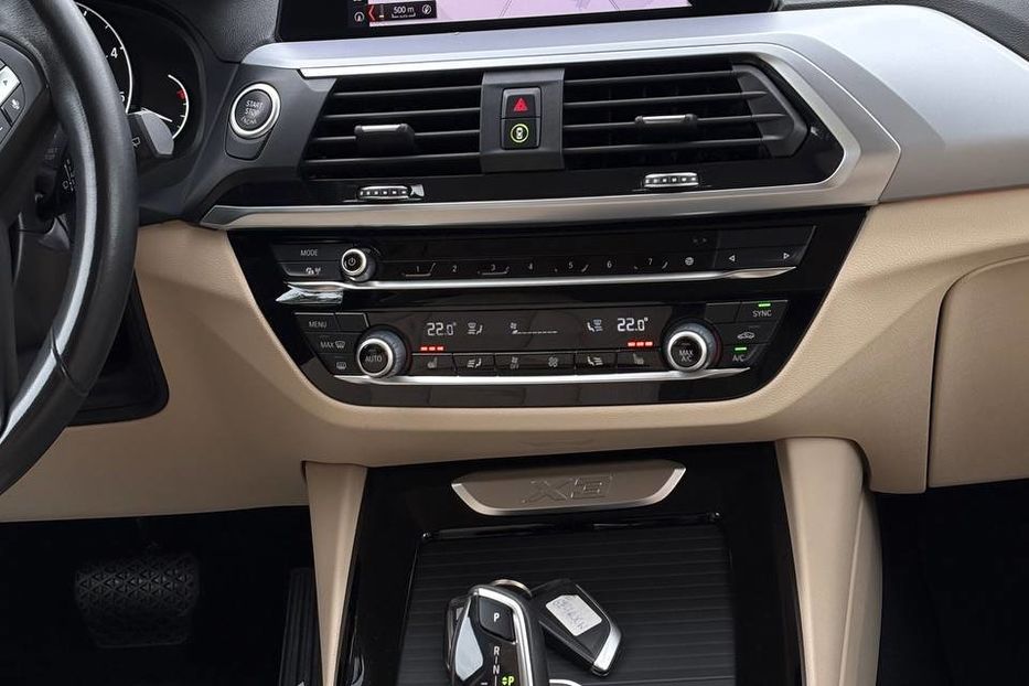 Продам BMW X3 LED 4X4 NE MALOWAN  2020 года в Львове