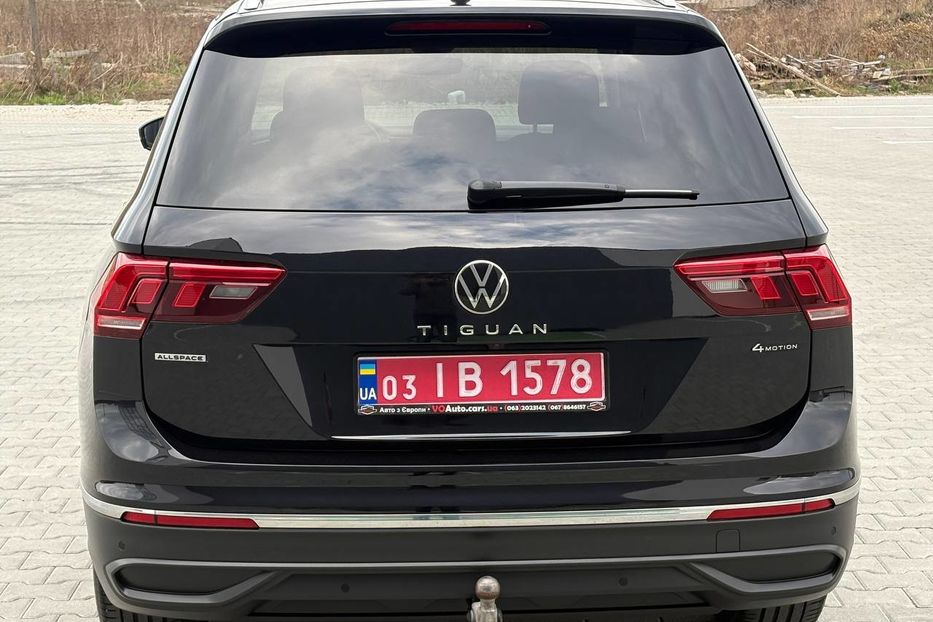Продам Volkswagen Tiguan Allspace Life 4X4 2.0TDI 147kW 2022 года в Львове