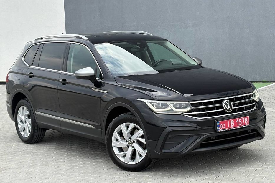 Продам Volkswagen Tiguan Allspace Life 4X4 2.0TDI 147kW 2022 года в Львове