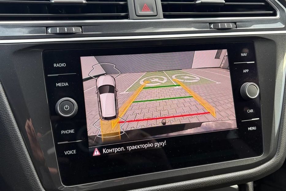 Продам Volkswagen Tiguan Allspace Life 4X4 2.0TDI 147kW 2022 года в Львове