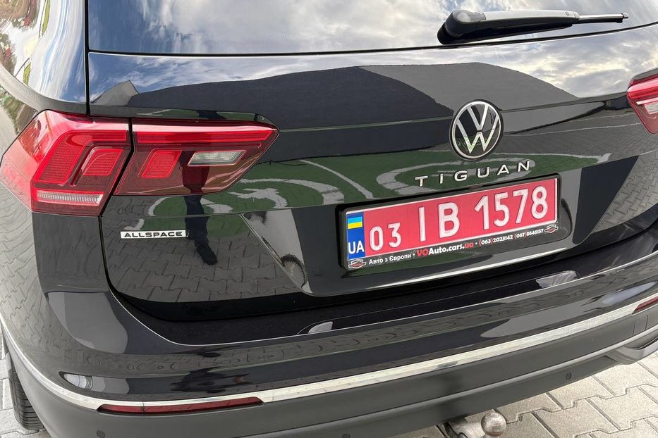 Продам Volkswagen Tiguan Allspace Life 4X4 2.0TDI 147kW 2022 года в Львове