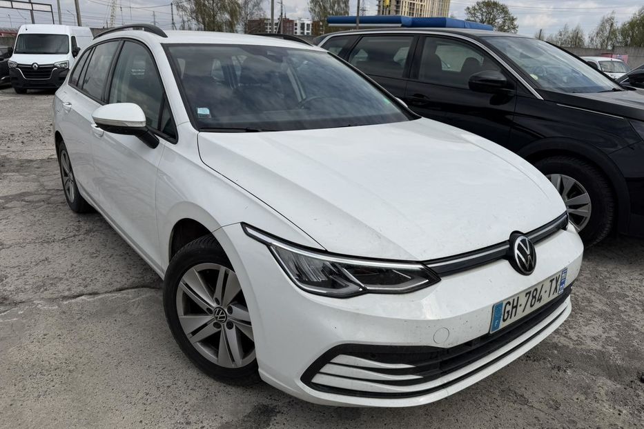 Продам Volkswagen Golf Variant Variant Life 2.0 TDI SCR 2021 года в Львове