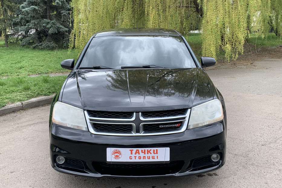 Продам Dodge Avenger 2012 года в Киеве