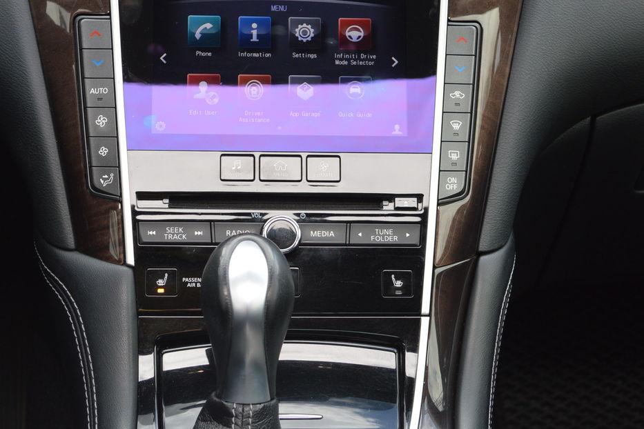 Продам Infiniti Q50 2.2 Diesel 2015 года в Одессе