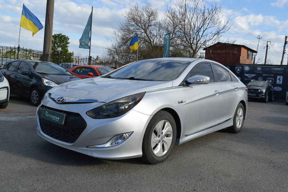 Продам Hyundai Sonata Hybrid 2013 года в Одессе