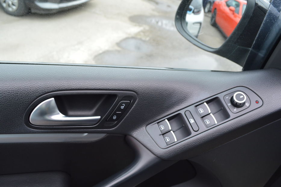Продам Volkswagen Tiguan Diesel 2012 года в Одессе