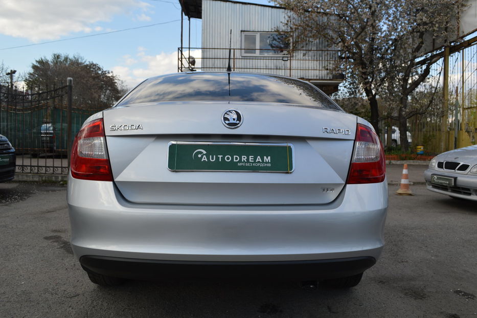 Продам Skoda Rapid TDI 2013 года в Одессе