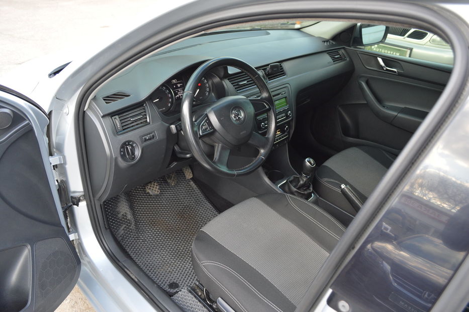 Продам Skoda Rapid TDI 2013 года в Одессе