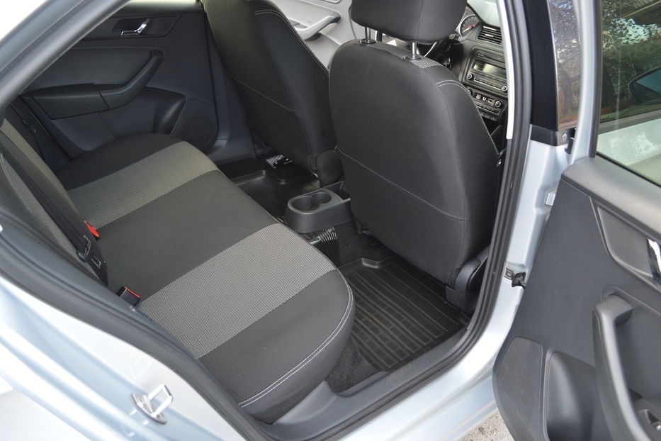 Продам Skoda Rapid TDI 2013 года в Одессе