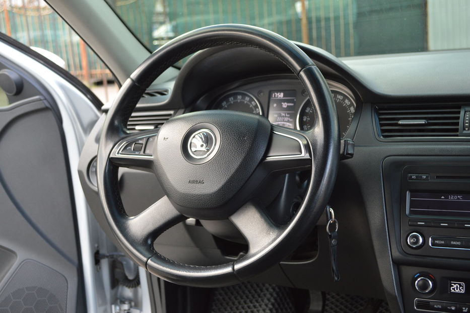 Продам Skoda Rapid TDI 2013 года в Одессе