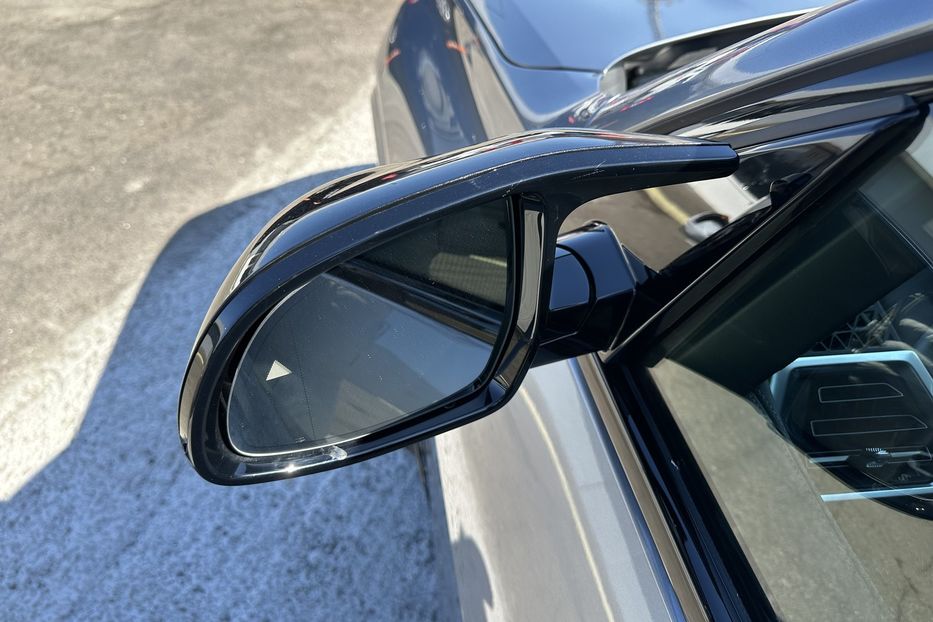 Продам BMW X5 M60i Xdrive 2025 года в Киеве