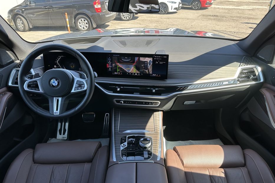 Продам BMW X5 M60i Xdrive 2025 года в Киеве