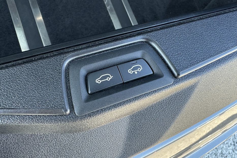 Продам BMW X5 M60i Xdrive 2025 года в Киеве