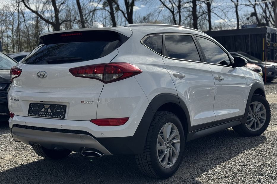 Продам Hyundai Tucson COMIS  2016 года в г. Умань, Черкасская область