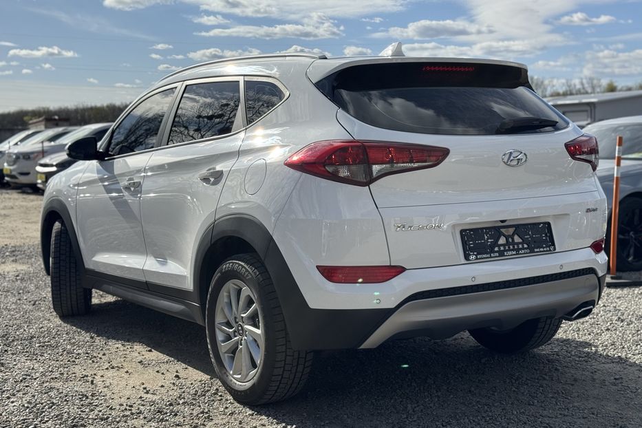 Продам Hyundai Tucson COMIS  2016 года в г. Умань, Черкасская область