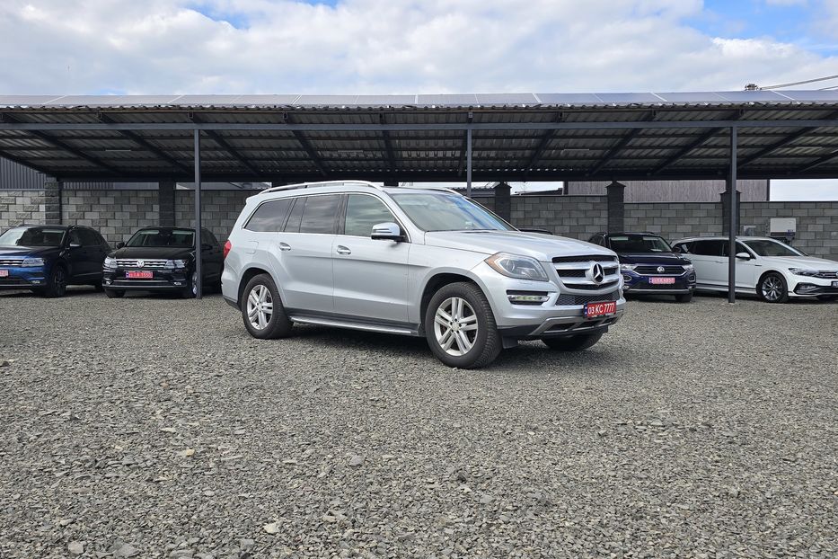 Продам Mercedes-Benz GL-Class 350 Elegance v6403 2014 года в Луцке