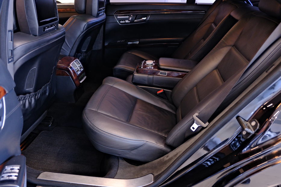 Продам Mercedes-Benz S-Class S650 AMG 2007 года в Одессе