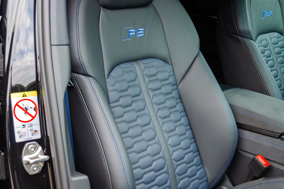 Продам Audi RS6 Performance 2025 года в Киеве