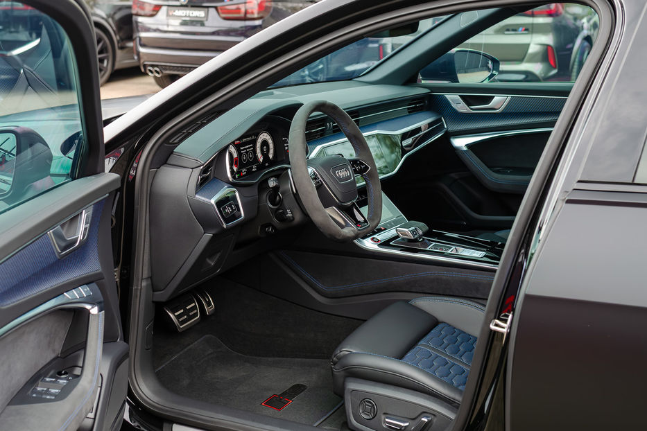 Продам Audi RS6 Performance 2025 года в Киеве